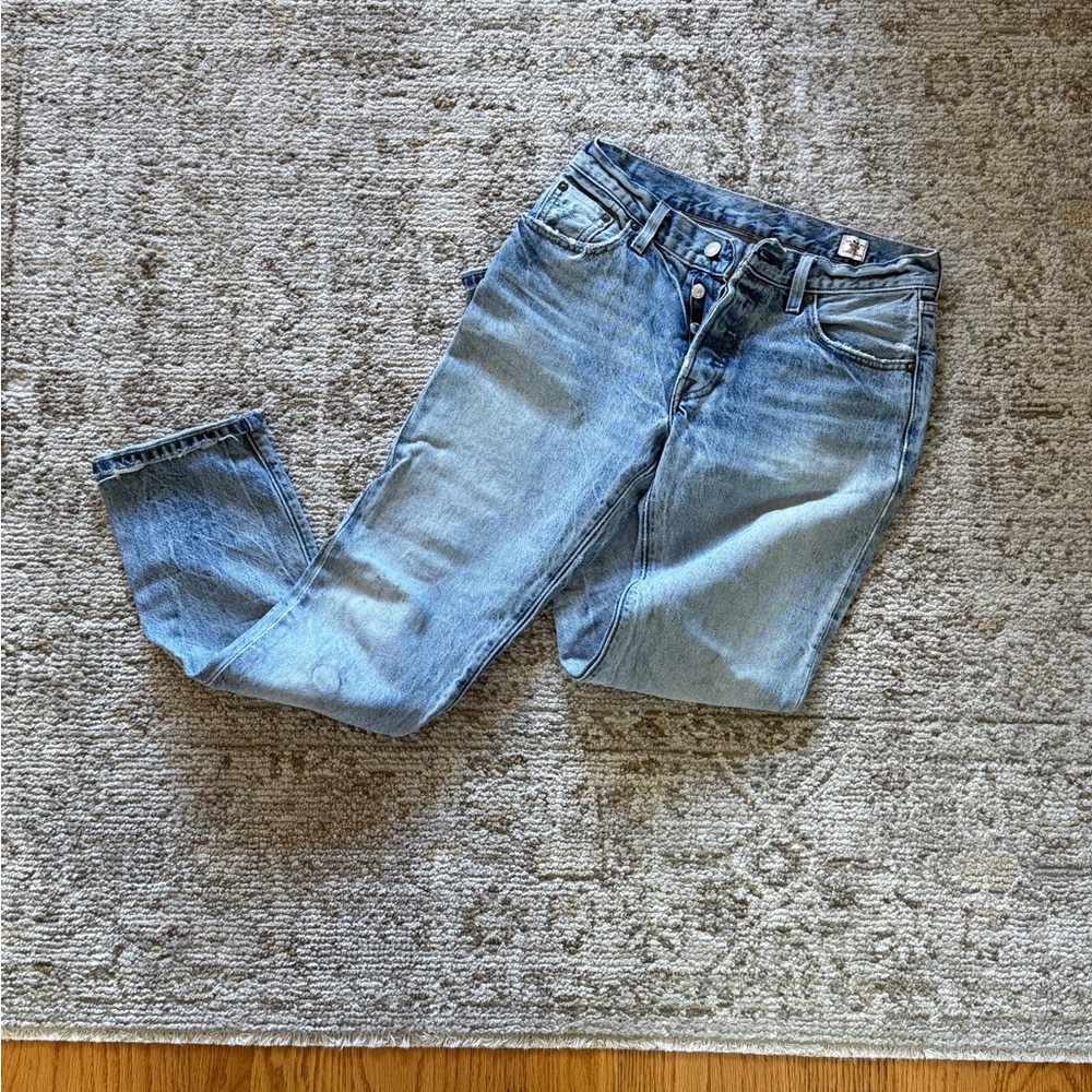 Levi's 501 Size 25 Low Rise Straight Leg Jeans